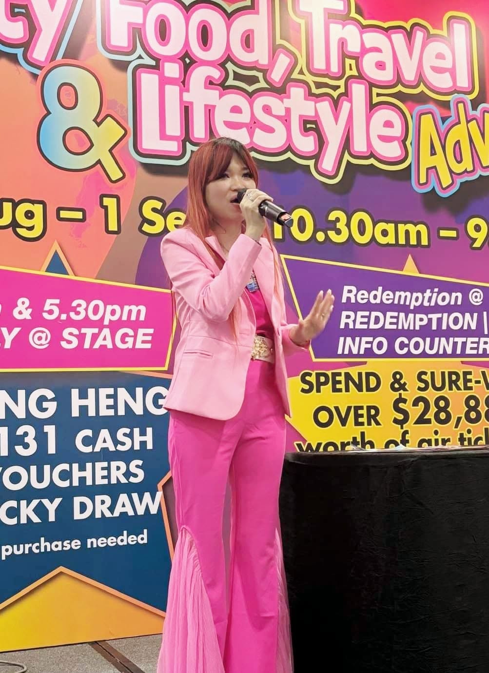 Kaitlyn Lin Hosting