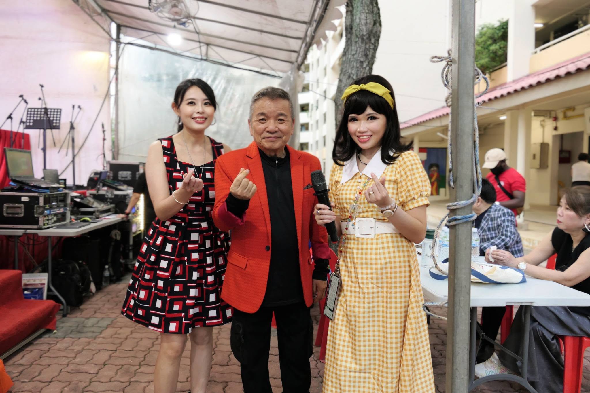 Kaitlyn Lin Hosting